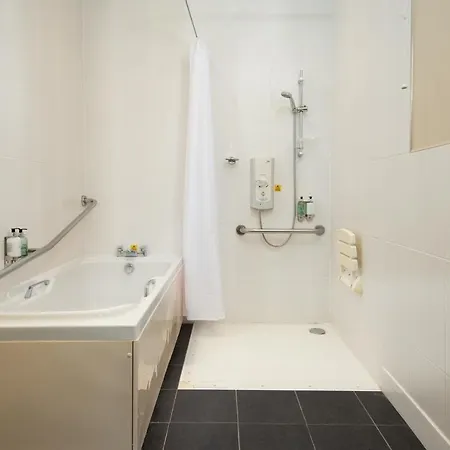 イン The - The Collection Group コニストン